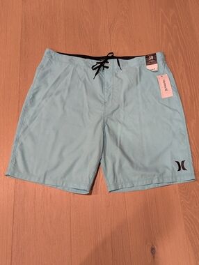 Hurley Men’s Light Blue Boardshorts